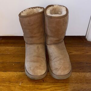 UGG Tan Sheepskin Lined Boots Classic Basic Ugg Boot Brown Timeless